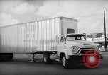 Immagine di 18 wheeler United States USA, 1956, secondo 4 filmato di repertorio 65675056062