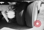 Immagine di 18 wheeler United States USA, 1956, secondo 11 filmato di repertorio 65675056062
