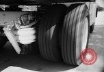 Immagine di 18 wheeler United States USA, 1956, secondo 15 filmato di repertorio 65675056062