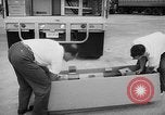 Immagine di 18 wheeler United States USA, 1956, secondo 53 filmato di repertorio 65675056062