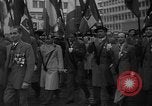 Immagine di Coloniale Francese veterani militari parade Alger Algeria, 1956, secondo 30 filmato di repertorio 65675056063