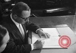Immagine di Douglas MacArthur II Washington DC USA, 1956, secondo 25 filmato di repertorio 65675056074