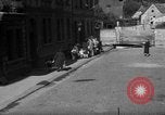 Immagine di Razioni alimentari in Germania dopo la seconda guerra mondiale Wiesbaden Germania, 1946, secondo 5 filmato di repertorio 65675056075