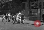 Immagine di Bambini Germania, 1946, secondo 6 filmato di repertorio 65675056078