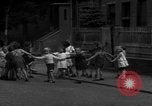 Immagine di Bambini Germania, 1946, secondo 11 filmato di repertorio 65675056078