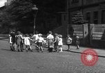 Immagine di Bambini Germania, 1946, secondo 35 filmato di repertorio 65675056078