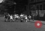 Immagine di Bambini Germania, 1946, secondo 39 filmato di repertorio 65675056078