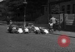Immagine di Bambini Germania, 1946, secondo 42 filmato di repertorio 65675056078
