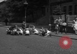 Immagine di Bambini Germania, 1946, secondo 46 filmato di repertorio 65675056078