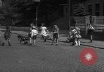 Immagine di Bambini Germania, 1946, secondo 55 filmato di repertorio 65675056078
