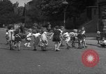 Immagine di Bambini Germania, 1946, secondo 61 filmato di repertorio 65675056078