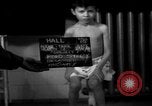 Standbild Kinder mit Haut Infektionen Deutschland, 1946, aus Sekunde 46 historischem Filmmaterial Videoclip 65675056080