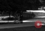 Standbild Black Market Operator Deutschland, 1946, aus Sekunde 35 historischem Filmmaterial Videoclip 65675056081
