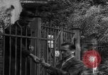Standbild Black Market Operator Deutschland, 1946, aus Sekunde 58 historischem Filmmaterial Videoclip 65675056081