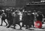 Immagine di Strade trafficate Heidelberg Germania, 1946, secondo 28 filmato di repertorio 65675056083