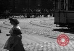Immagine di Strade trafficate Heidelberg Germania, 1946, secondo 41 filmato di repertorio 65675056083