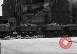 Standbild Bombenschäden und Wiederaufbau in München nach dem Krieg München Deutschland, 1946, aus Sekunde 15 historischem Filmmaterial Videoclip 65675056085