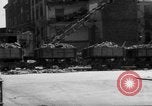 Standbild Bombenschäden und Wiederaufbau in München nach dem Krieg München Deutschland, 1946, aus Sekunde 20 historischem Filmmaterial Videoclip 65675056085