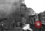 Standbild Bombenschäden und Wiederaufbau in München nach dem Krieg München Deutschland, 1946, aus Sekunde 56 historischem Filmmaterial Videoclip 65675056085