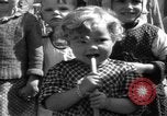 Image Condition de logement Mannheim Allemagne, 1946, de la seconde 32 séquences d'archives historiques vidéo 65675056087
