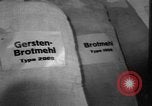 Image Bakery Mannheim Allemagne, 1946, de la seconde 40 séquences d'archives historiques vidéo 65675056088