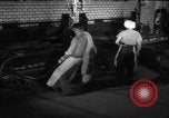 Standbild Bäckerei Mannheim Deutschland, 1946, aus Sekunde 9 historischem Filmmaterial Videoclip 65675056089