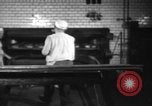 Standbild Bäckerei Mannheim Deutschland, 1946, aus Sekunde 40 historischem Filmmaterial Videoclip 65675056089
