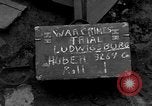 Standbild Kriegsverbrechen Ludwigsburg Deutschland, 1946, aus Sekunde 3 historischem Filmmaterial Videoclip 65675056090