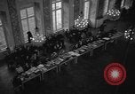 Standbild Kriegsverbrechen Ludwigsburg Deutschland, 1946, aus Sekunde 55 historischem Filmmaterial Videoclip 65675056093