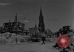 Image des activités de reconstruction Ulm Allemagne, 1945, de la seconde 15 séquences d'archives historiques vidéo 65675056097