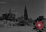 Image des activités de reconstruction Ulm Allemagne, 1945, de la seconde 17 séquences d'archives historiques vidéo 65675056097
