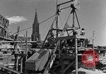 Image des activités de reconstruction Ulm Allemagne, 1945, de la seconde 62 séquences d'archives historiques vidéo 65675056097