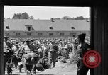 Standbild 19 Deutsche Armee Aalen Deutschland, 1945, aus Sekunde 36 historischem Filmmaterial Videoclip 65675056103