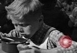 Standbild Schule Kinder Wien Österreich, 1945, aus Sekunde 33 historischem Filmmaterial Videoclip 65675056105