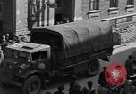 Standbild die britischen LKW Wien Österreich, 1945, aus Sekunde 22 historischem Filmmaterial Videoclip 65675056106