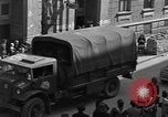 Standbild die britischen LKW Wien Österreich, 1945, aus Sekunde 23 historischem Filmmaterial Videoclip 65675056106