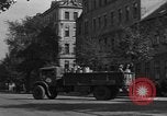 Standbild die britischen LKW Wien Österreich, 1945, aus Sekunde 48 historischem Filmmaterial Videoclip 65675056106