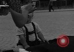 Immagine di I rifugiati tedeschi Germania, 1945, secondo 16 filmato di repertorio 65675056108