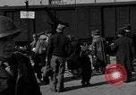 Standbild deutschen Flüchtlinge Ulm Deutschland, 1945, aus Sekunde 43 historischem Filmmaterial Videoclip 65675056109