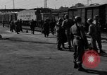 Standbild deutschen Flüchtlinge Ulm Deutschland, 1945, aus Sekunde 51 historischem Filmmaterial Videoclip 65675056109