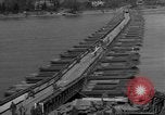 Image  pont Bailey Remagen Allemagne, 1945, de la seconde 7 séquences d'archives historiques vidéo 65675056114