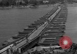 Image  pont Bailey Remagen Allemagne, 1945, de la seconde 8 séquences d'archives historiques vidéo 65675056114