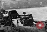 Image  pont Bailey Remagen Allemagne, 1945, de la seconde 16 séquences d'archives historiques vidéo 65675056114