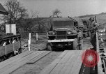 Image  pont Bailey Remagen Allemagne, 1945, de la seconde 22 séquences d'archives historiques vidéo 65675056114