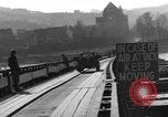 Image  pont Bailey Remagen Allemagne, 1945, de la seconde 39 séquences d'archives historiques vidéo 65675056114
