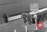 Image  pont Bailey Remagen Allemagne, 1945, de la seconde 57 séquences d'archives historiques vidéo 65675056114