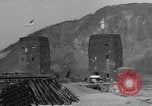 Standbild Remagen Brücke Remagen Deutschland, 1945, aus Sekunde 8 historischem Filmmaterial Videoclip 65675056115