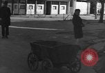 Image civils Sobernheim Allemagne, 1945, de la seconde 10 séquences d'archives historiques vidéo 65675056116