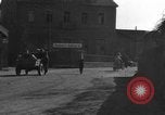 Image civils Sobernheim Allemagne, 1945, de la seconde 27 séquences d'archives historiques vidéo 65675056116