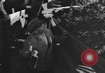 Image des wagons de chemin de fer Sobernheim Allemagne, 1945, de la seconde 29 séquences d'archives historiques vidéo 65675056117